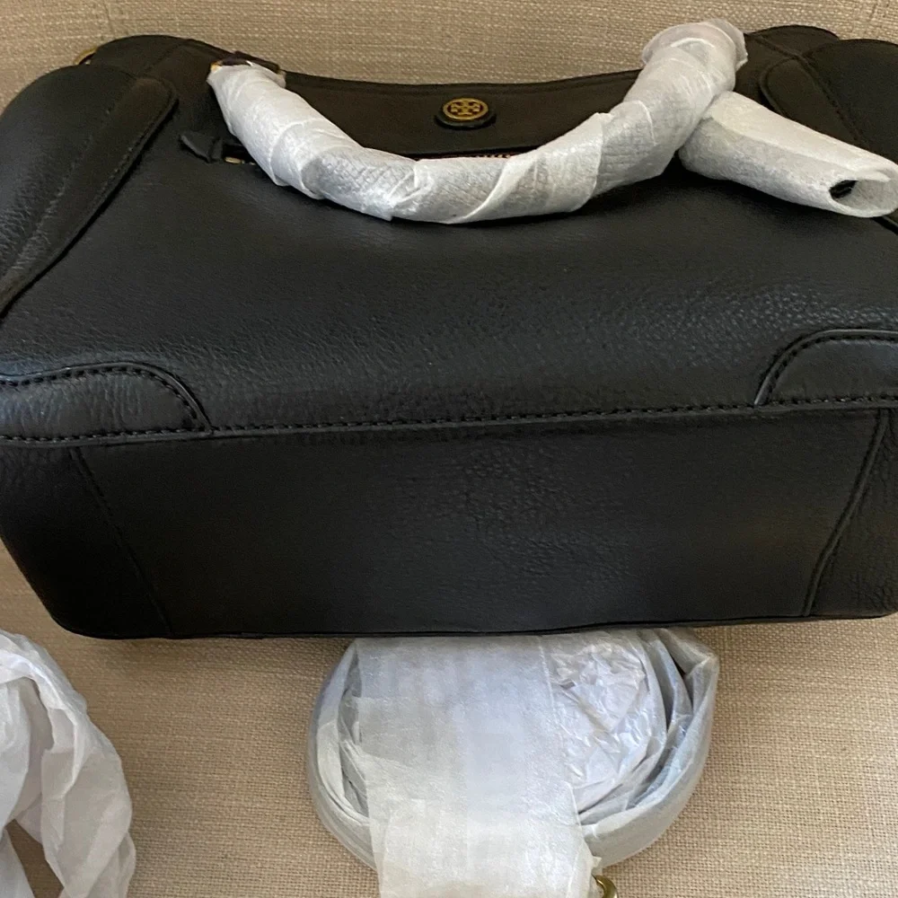 Tory Burch Black Leather Small Frances Satchel with Crossbody Strap NWT - Picture 6 of 8